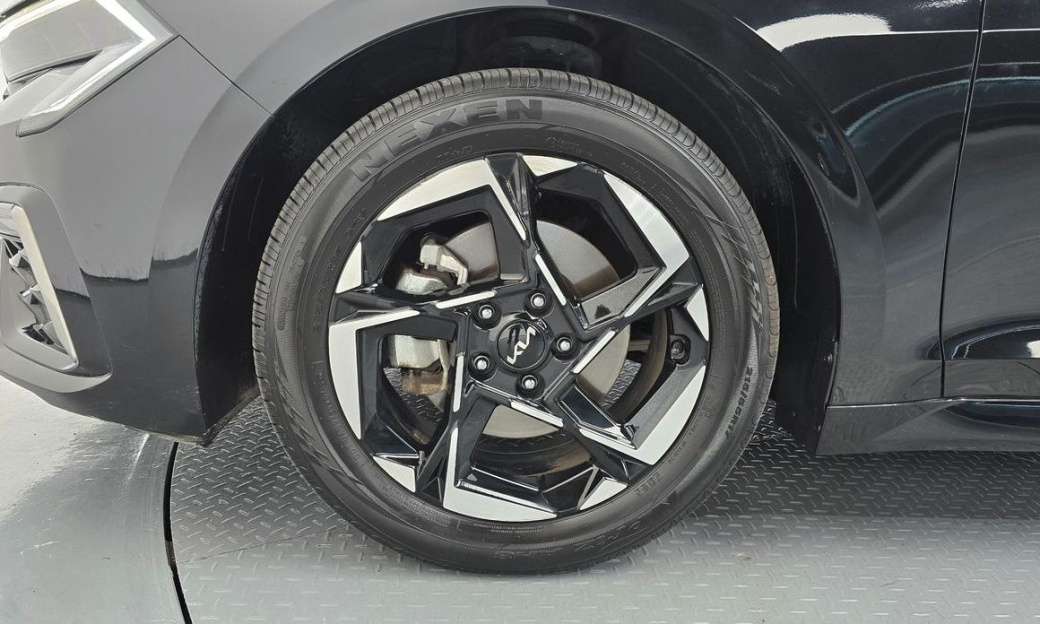 Kia K5 2.0, 2024