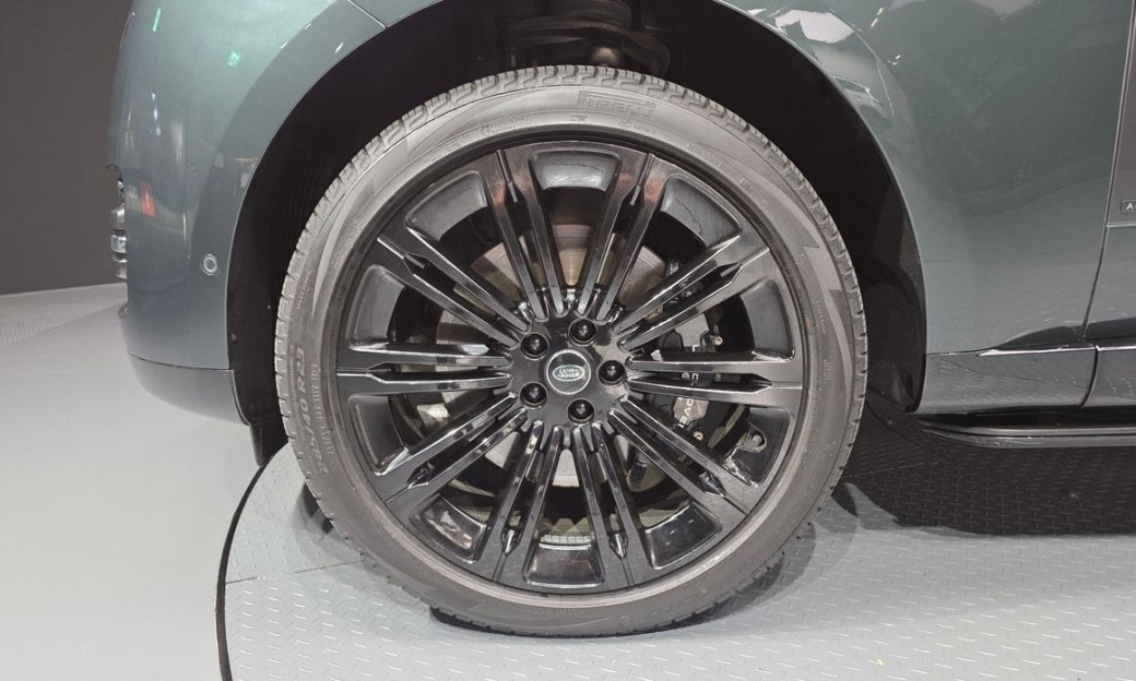 Land Rover Range Rover P530 Autobiography Long Wheel Base, 2024