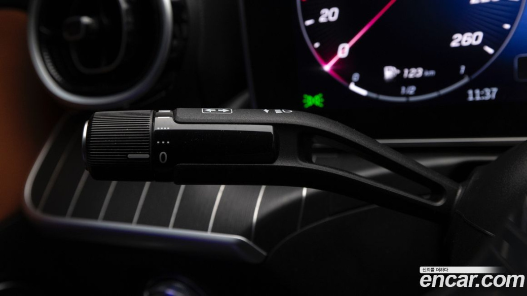 Mercedes-Benz C-Class C300 4MATIC Avantgarde, 2024