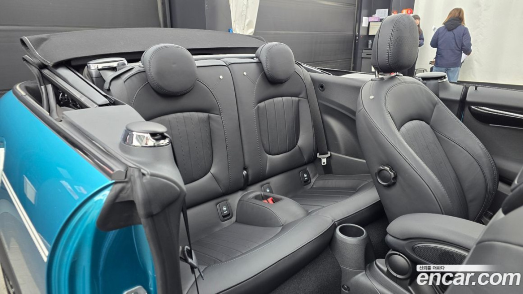 Mini Cooper Convertible Seaside Edition, 2023