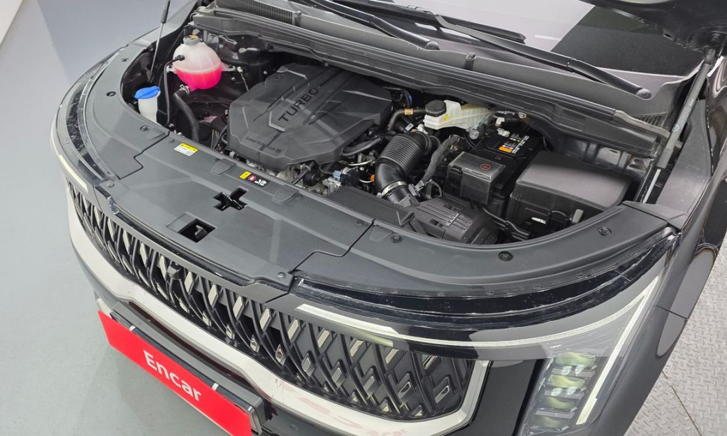 Kia Carnival 9-Seater Noblesse, 2025