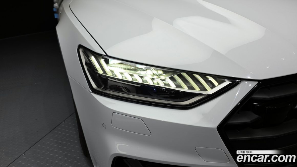 Audi A7 55 TFSI Quattro Premium, 2022