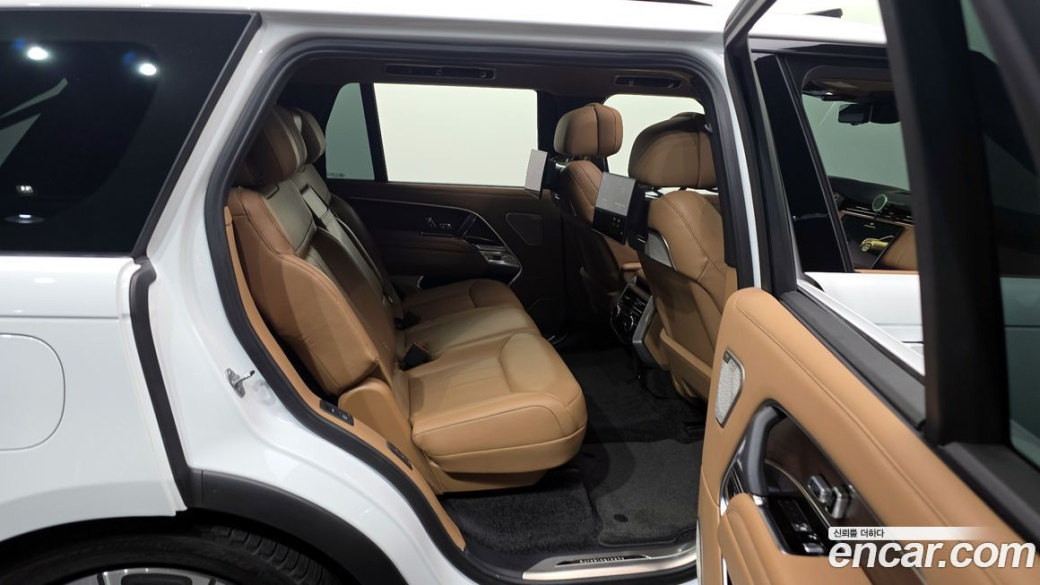 Land Rover Range Rover P530 Autobiography Long Wheel Base, 2023