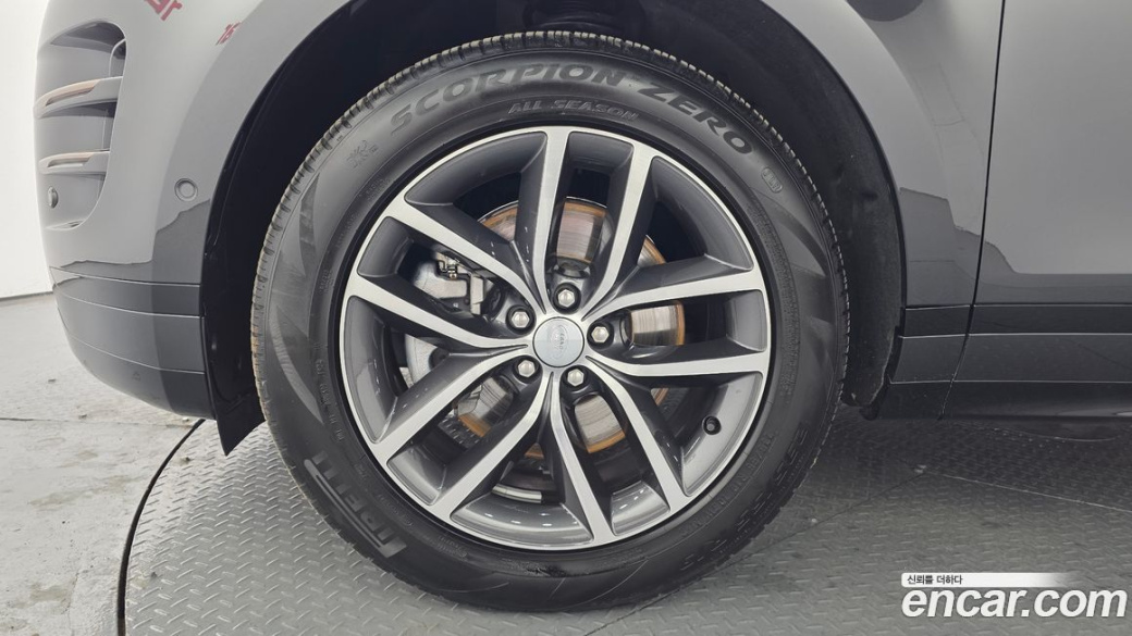 Land Rover Range Rover Evoque P250 Dynamic SE, 2025