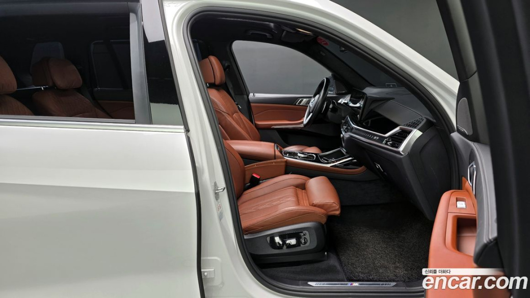 BMW X7 xDrive 40i M Sport 6STR, 2024