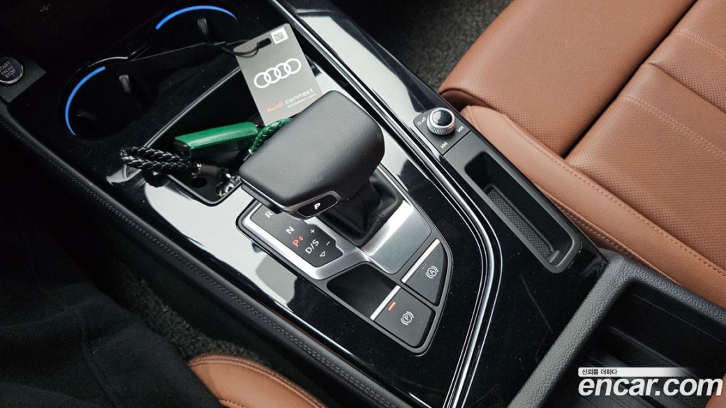 Audi A4 45 TFSI Quattro Premium, 2022