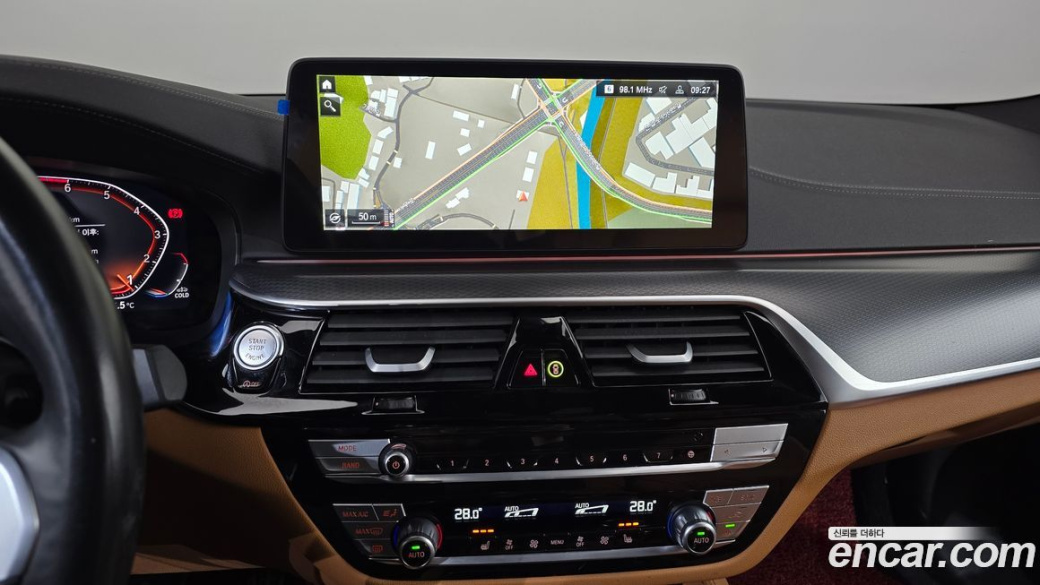 BMW 5-Series 520i M Sport, 2023