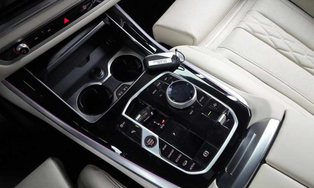 BMW X5 xDrive 40d M Sport Pro, 2025
