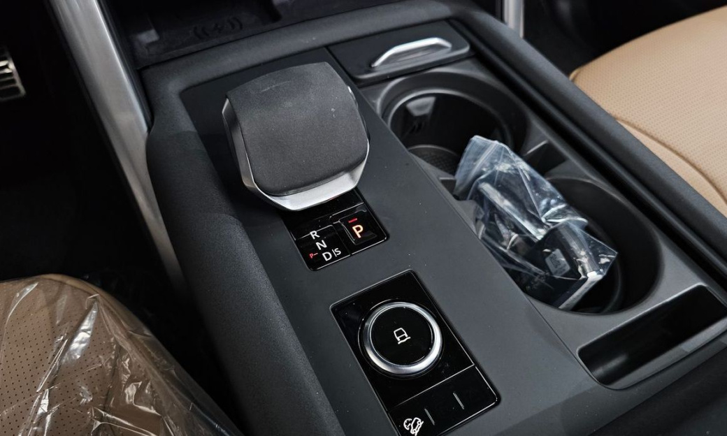 Land Rover Discovery D350 Dynamic HSE, 2025