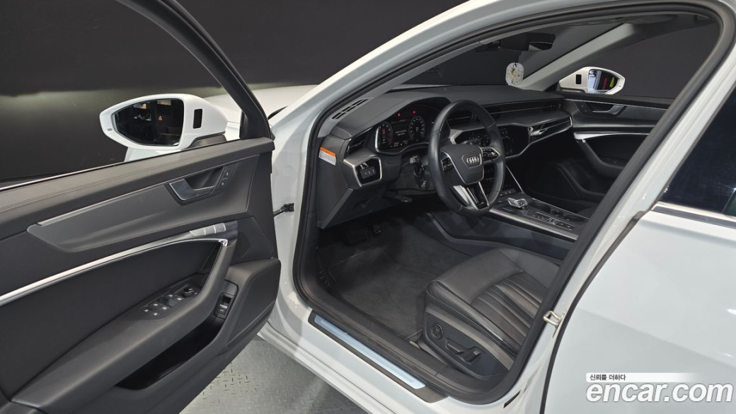 Audi A6 45 TFSI, 2023
