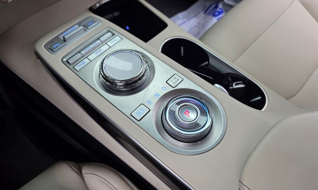 Genesis GV70 2.5T Gasoline 2WD, 2022