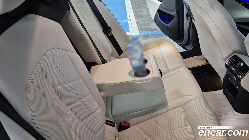 BMW 5-Series 523d M Sport, 2025
