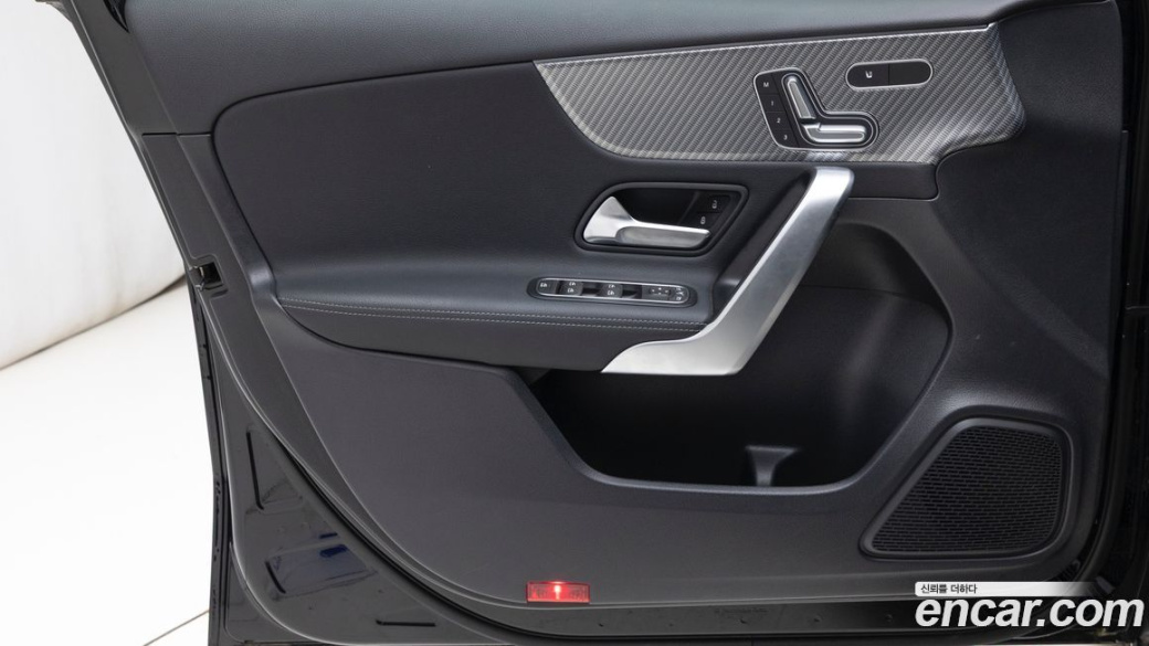 Mercedes-Benz A-Class A220 Hatchback, 2024