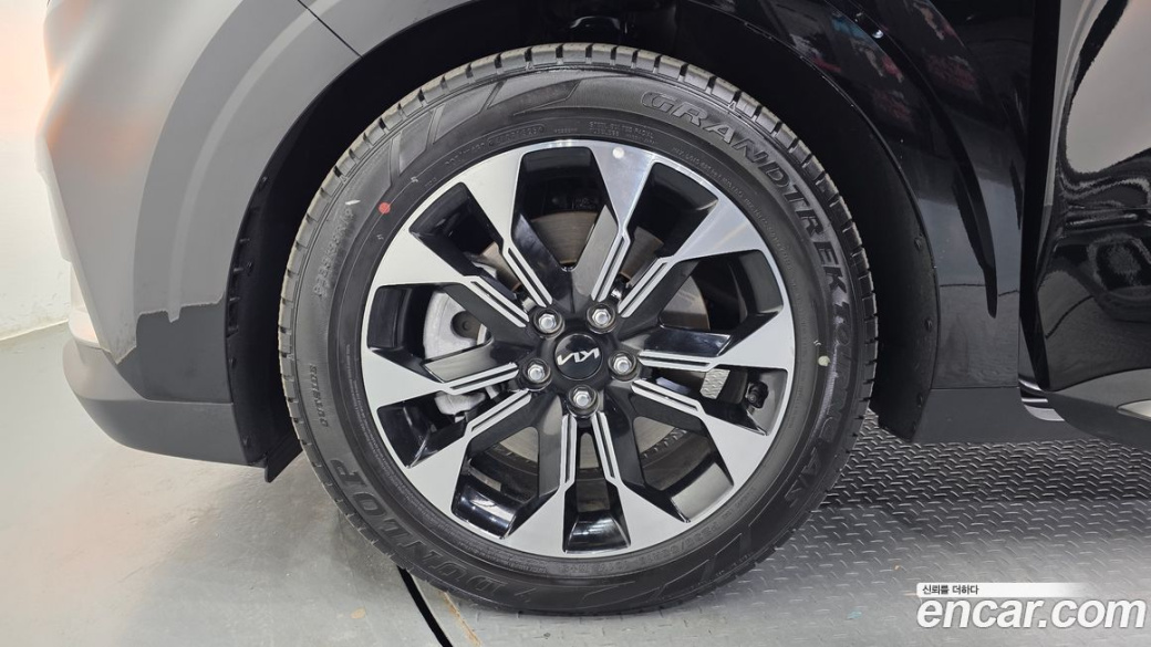 Kia Carnival 9-Seater Noblesse, 2022
