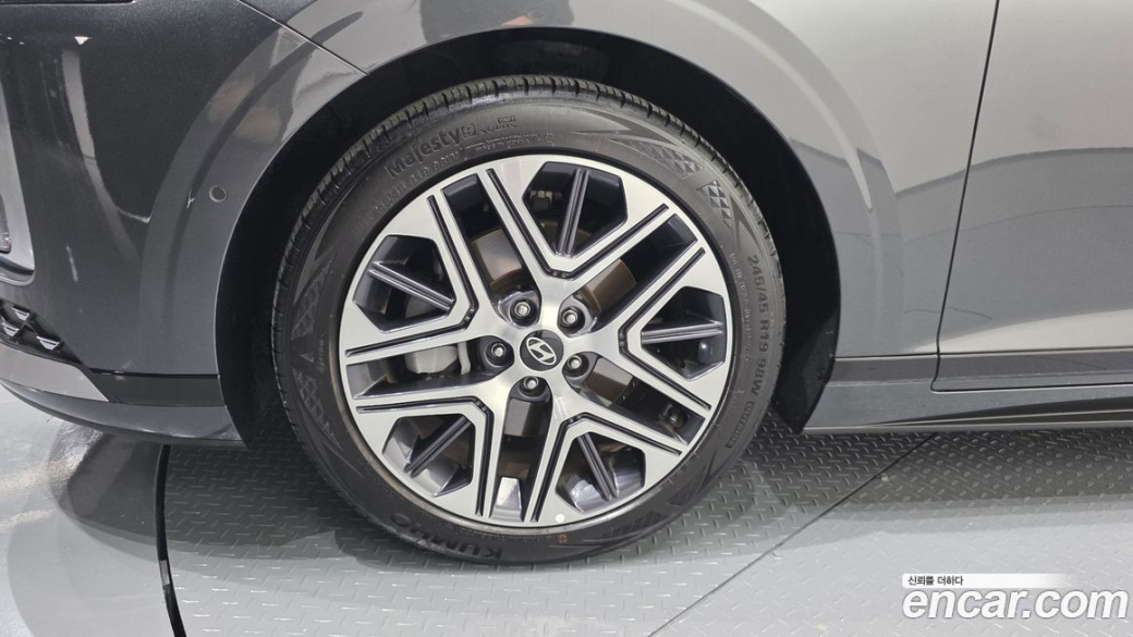Hyundai Grandeur 2,5 Gasoline 2WD, 2025