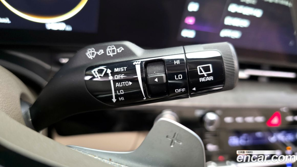 Kia Carnival 9-Seater Signature, 2023