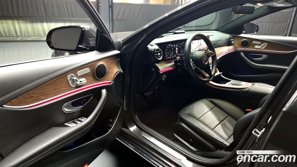 Mercedes-Benz E-Class E250 Exclusive, 2023