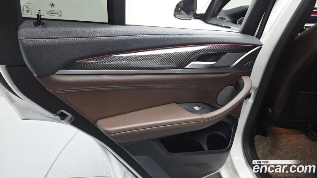 BMW X4 xDrive20i M Sports Pro, 2024