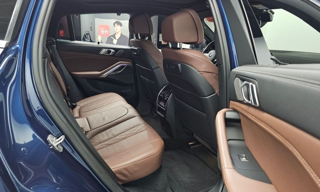 BMW X6 xDrive40i M Sport, 2023