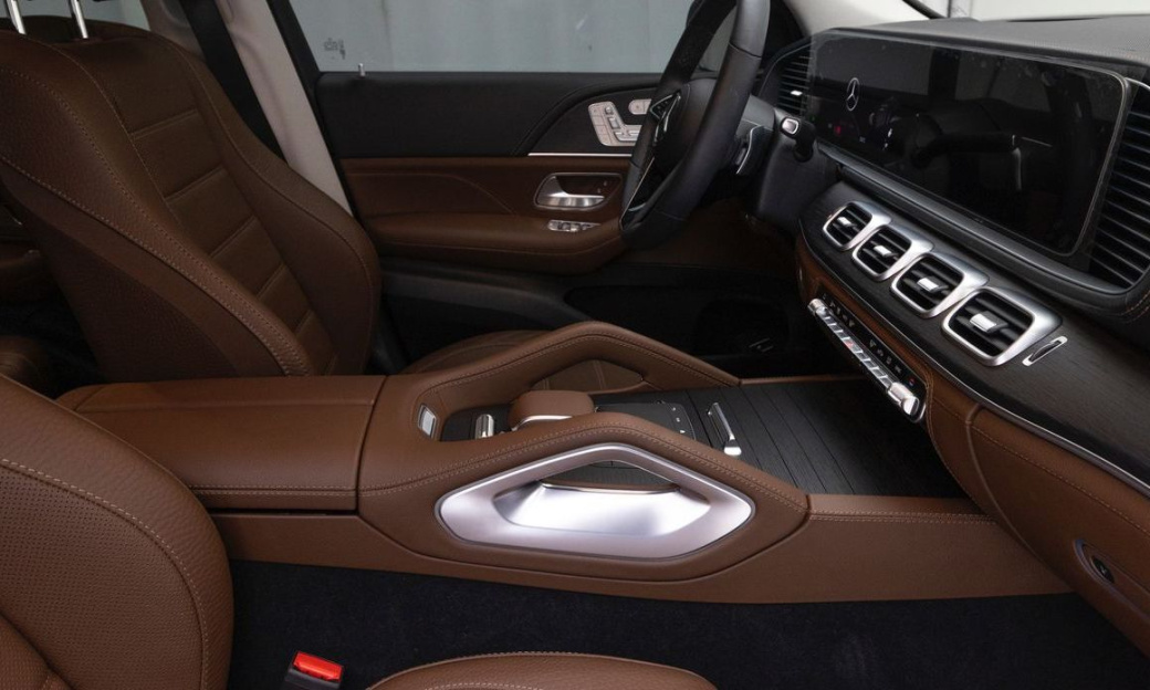 Mercedes-Benz GLE-Class GLE450 4MATIC, 2025