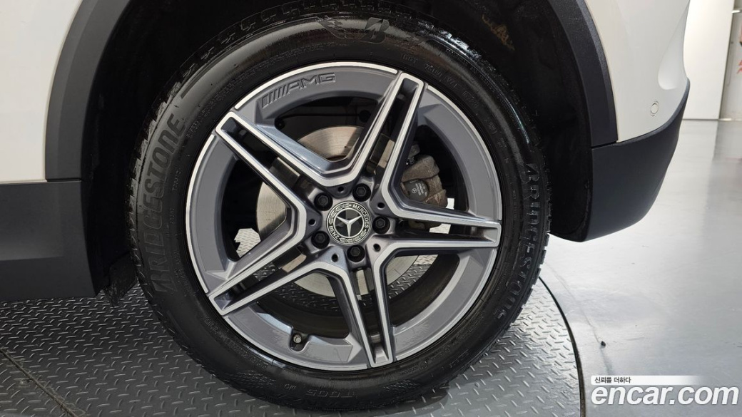 Mercedes-Benz GLA-Class GLA250 4MATIC, 2023