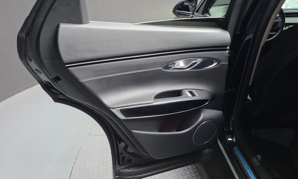 Genesis GV70 2.5T Gasoline 2WD, 2024