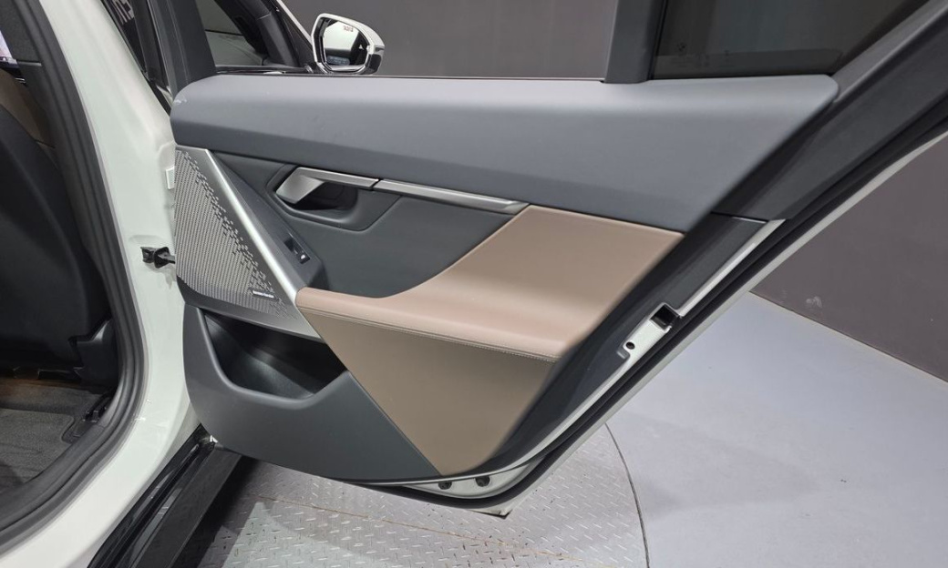 BMW 5-Series 520i Special Edition, 2024