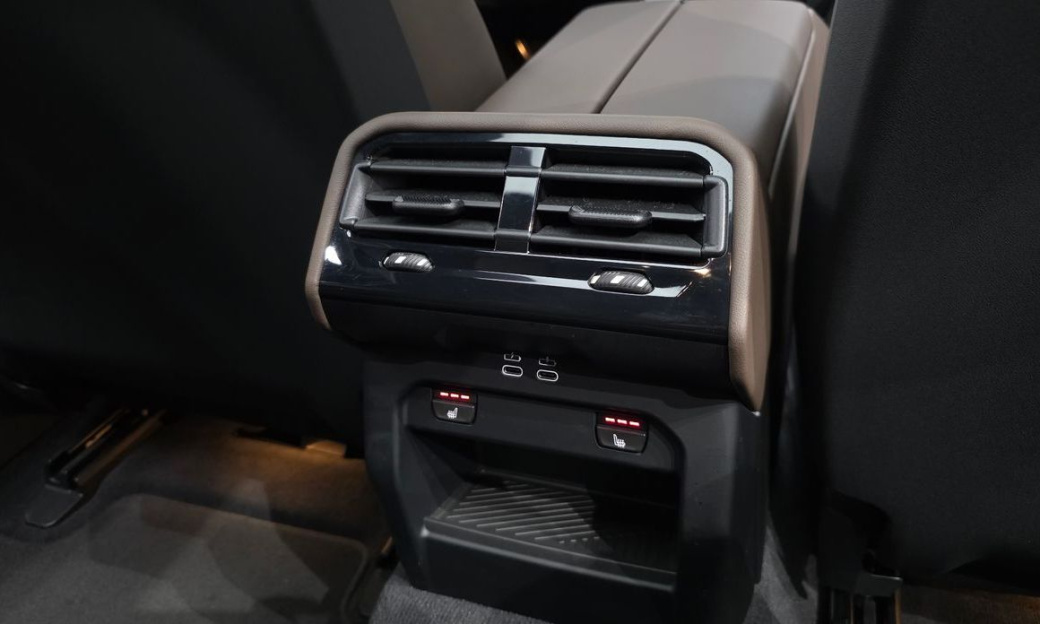BMW 5-Series 520i M Sport, 2024
