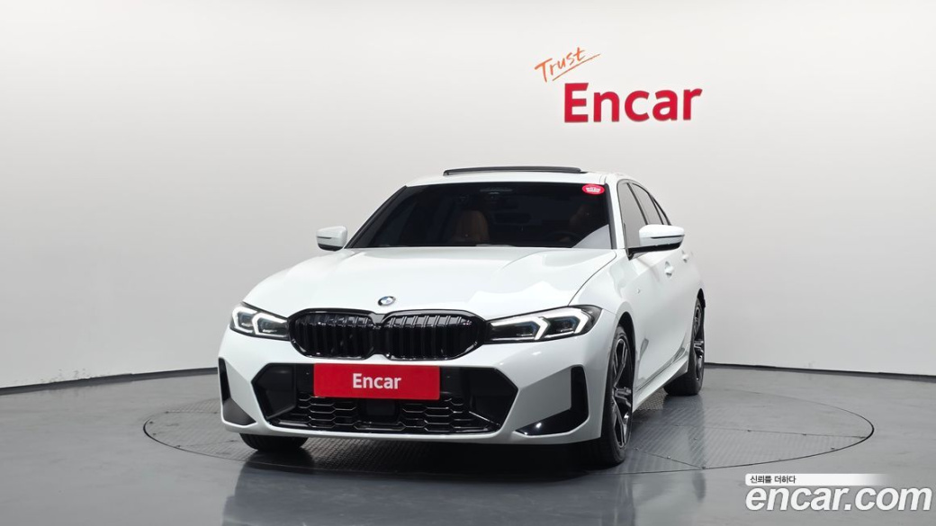 BMW 3-Series 320i M Sport, 2025