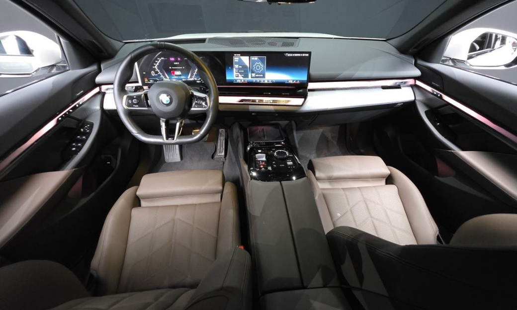 BMW 5-Series 520i Special Edition, 2026