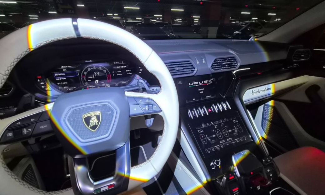 Lamborghini Urus 4.0 V8 S, 2023