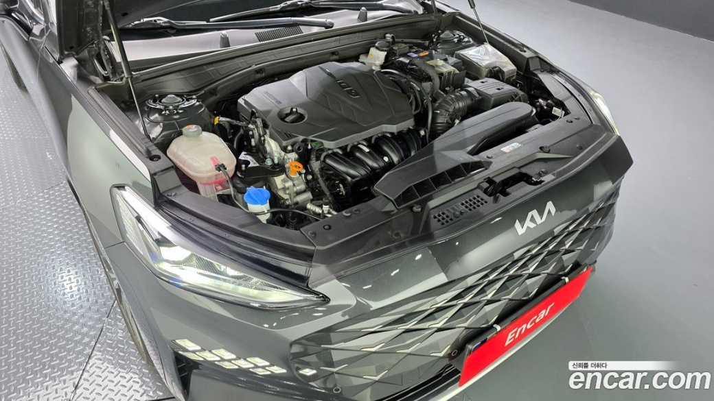 Kia K8 2.5 Gasoline 2WD, 2023