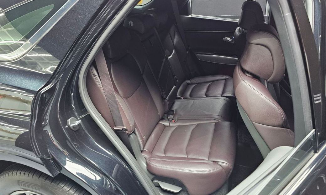 Genesis GV70 2.5T Gasoline 2WD, 2022