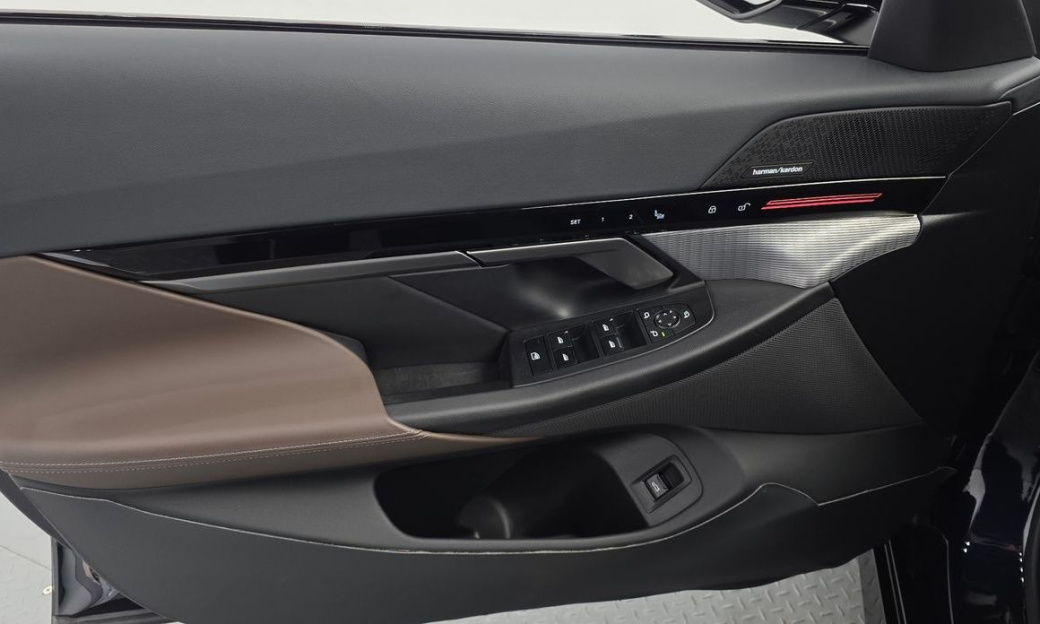 BMW 5-Series 520i M Sport, 2024