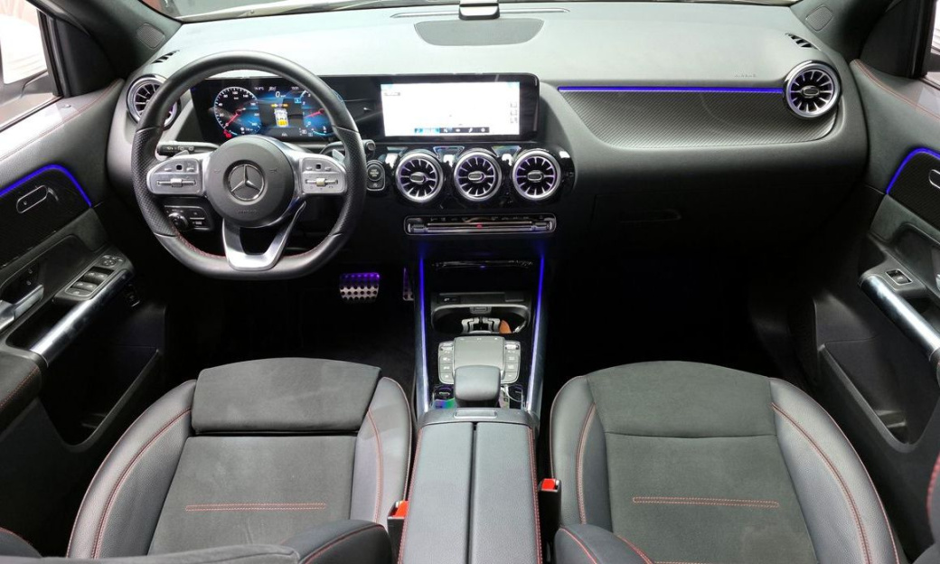 Mercedes-Benz GLA-Class GLA250 4MATIC, 2022
