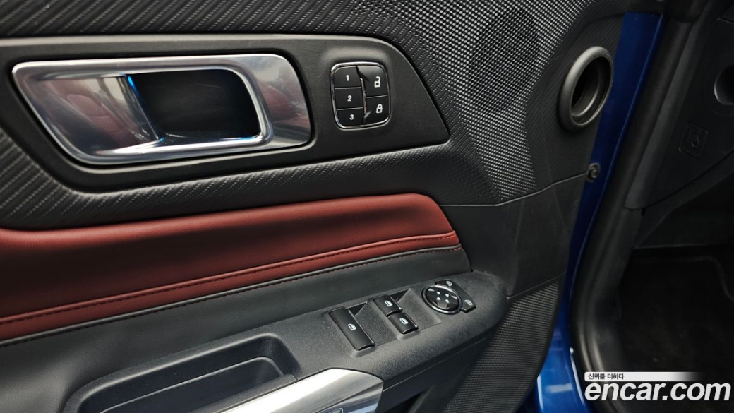 Ford Mustang 2.3 Ecoboost Premium Convertible, 2024