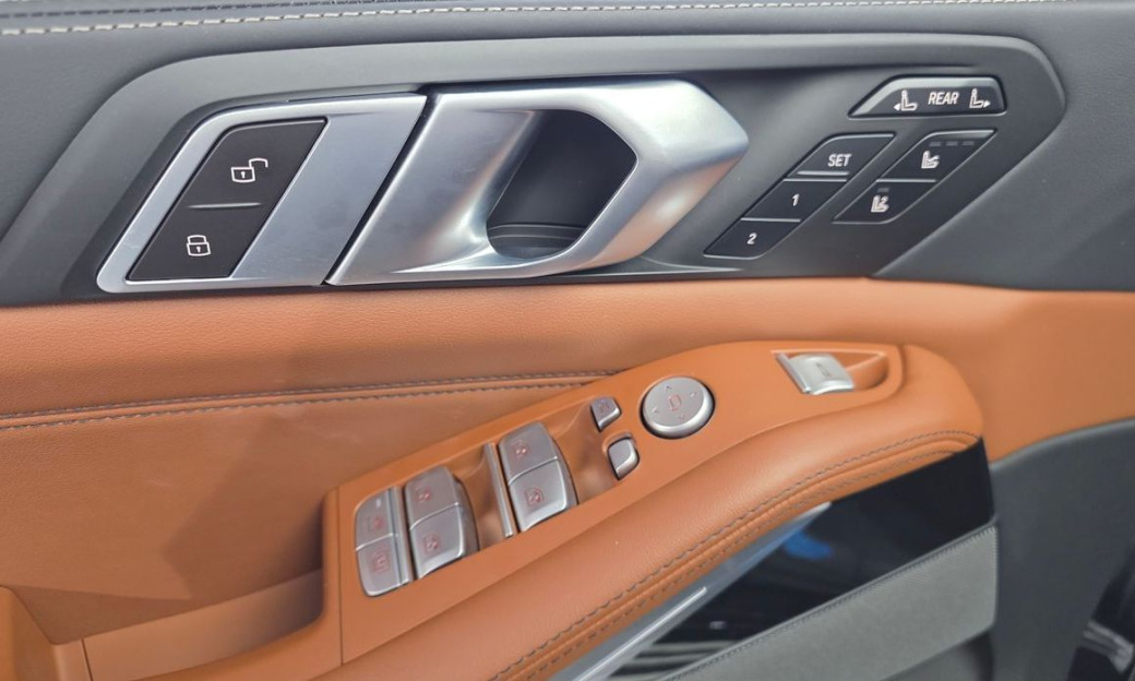 BMW X7 xDrive 40i M Sport 6STR, 2024