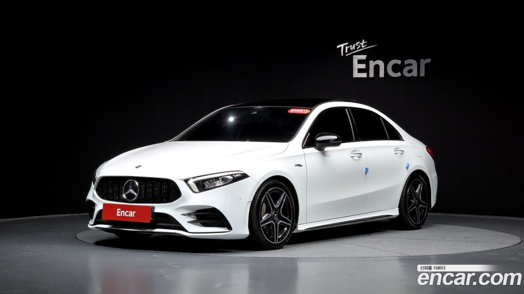 Mercedes-Benz A-Class AMG A35 4MATIC Sedan, 2023