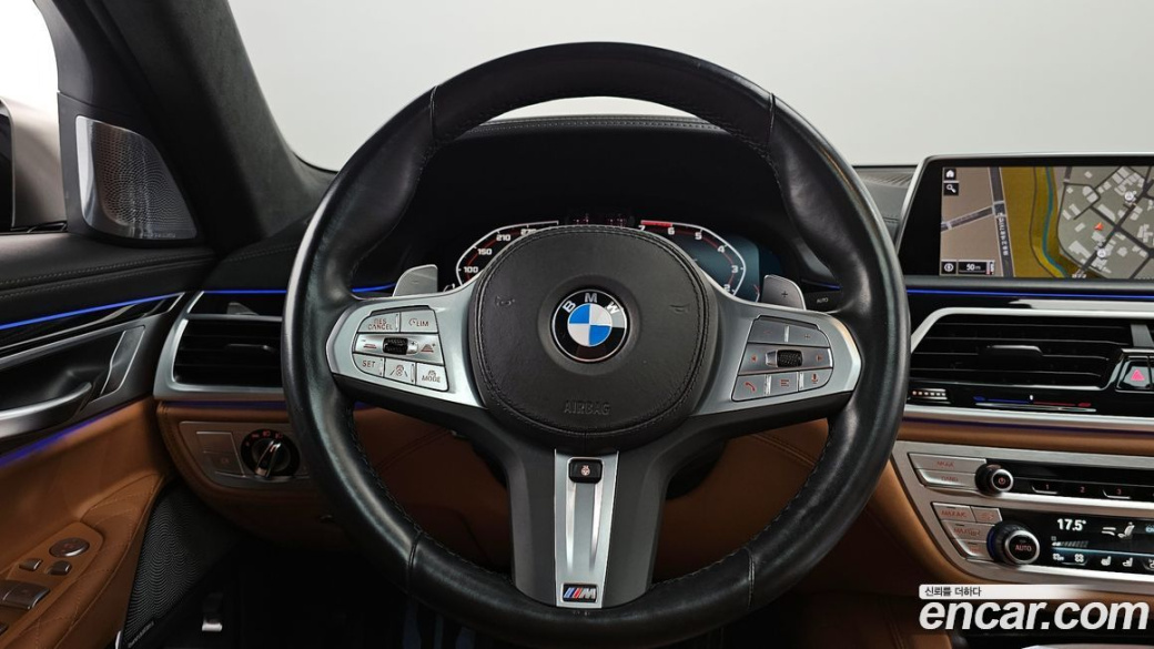 BMW 7-Series M760Li xDrive, 2022