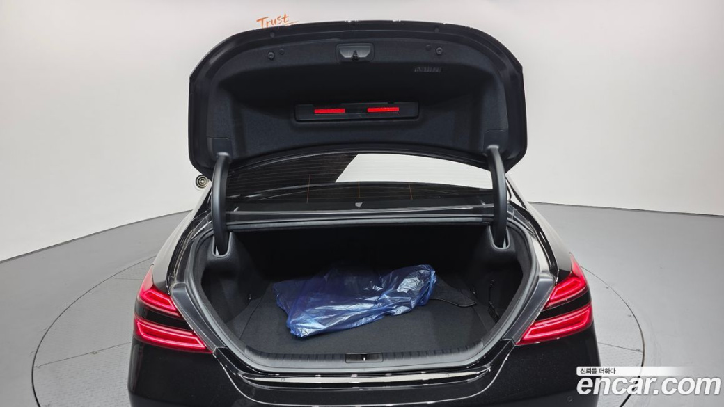 Genesis G70 Gasoline 2.0T 4WD, 2022