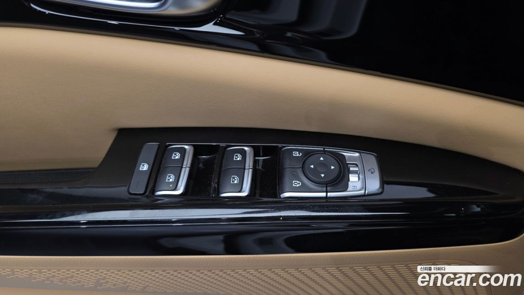 Kia Carnival 9-Seater Noblesse, 2023