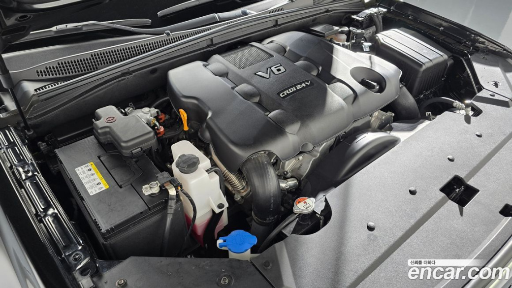 Kia Mohave Diesel 3.0 4WD 6-Seater, 2022