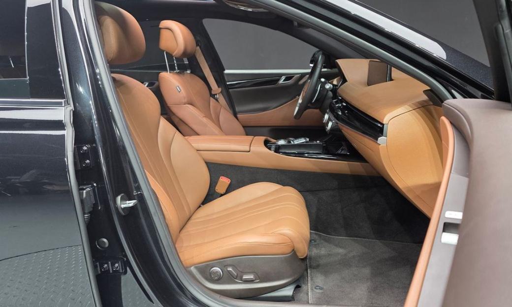 Genesis G80 Gasoline 2.5 Turbo 2WD, 2024