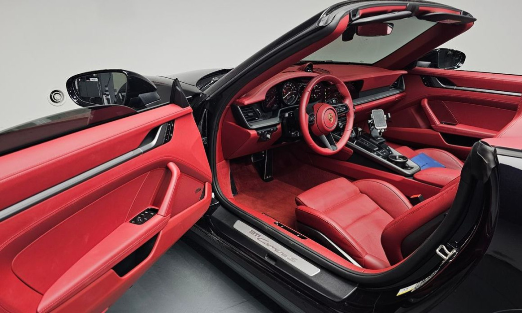 Porsche 911 Carrera S Cabriolet, 2024