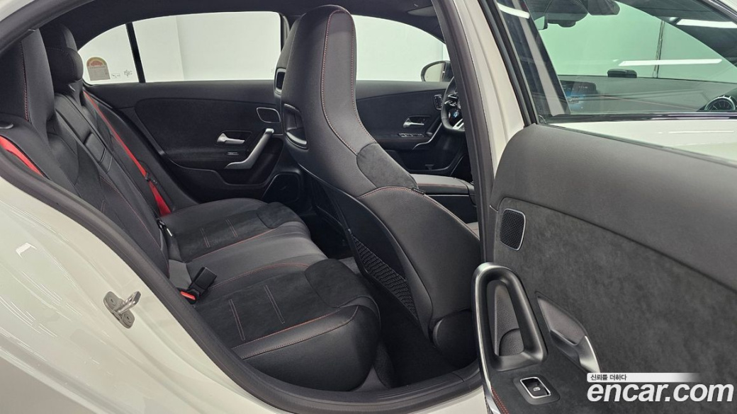 Mercedes-Benz A-Class AMG A45 4MAITC+ Hatchback, 2025