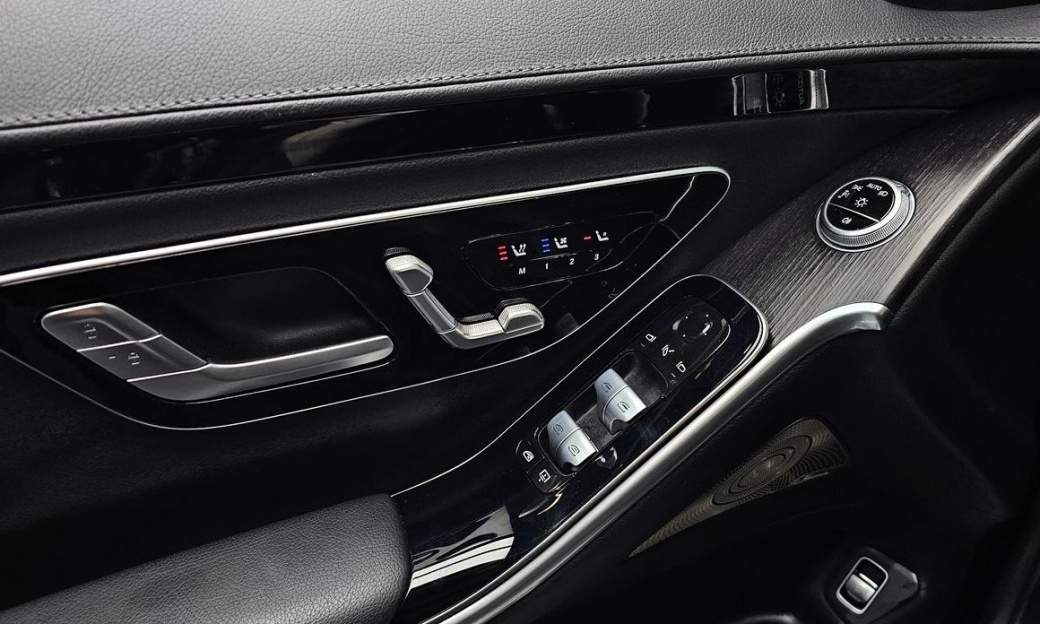 Mercedes-Benz S-Class S400 d 4MATIC, 2022