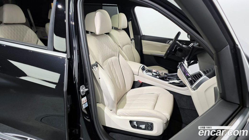 BMW X7 xDrive 40i M Sport 6STR, 2024
