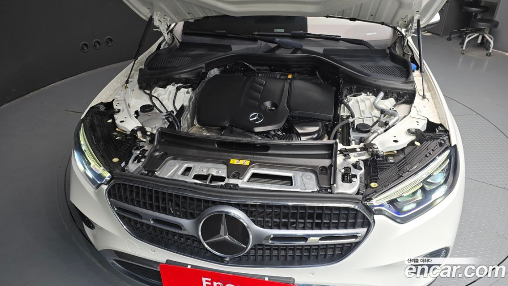Mercedes-Benz GLC-Class GLC220 d 4MATIC, 2023