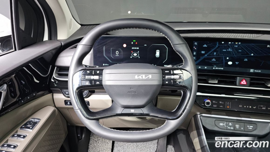 Kia Carnival 7-Seater Signature, 2025