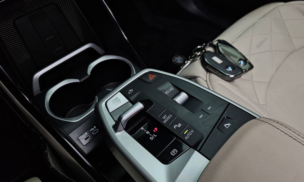 BMW X1 xDrive 20i xLine, 2024